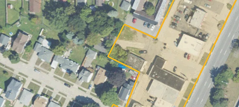 26635 Gratiot Ave