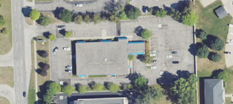 43900 Schoenherr Rd