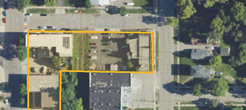 1247 Ctr St, Unit 1