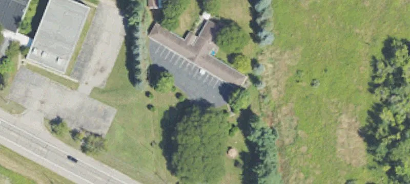 1133 Grand Riv Rd