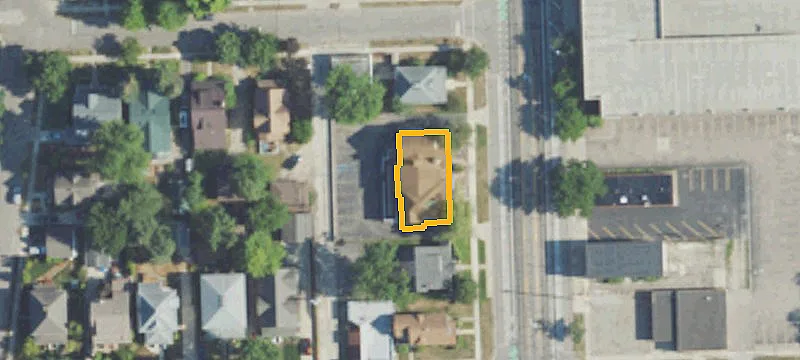 910 Washington Ave