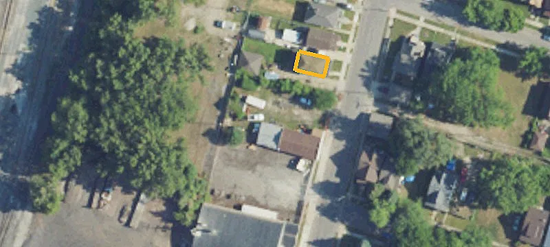 3718 High St