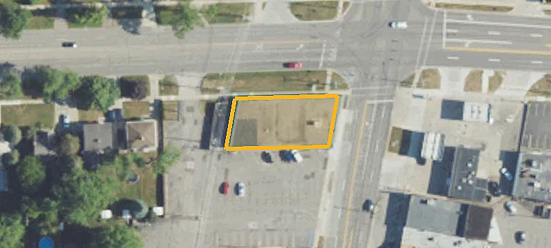 4 Rochester Rd