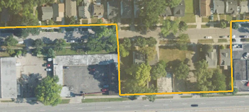 303 Bennett Ave