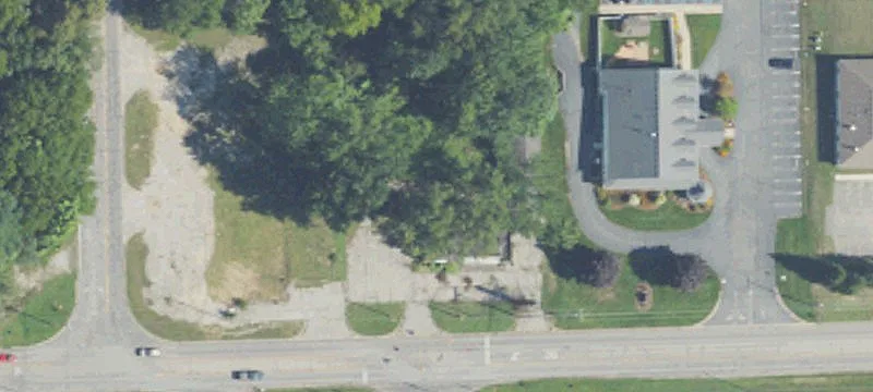 1660 Smith Rd