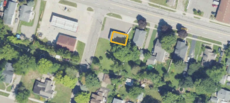 502 Grand Riv Ave, Unit 12