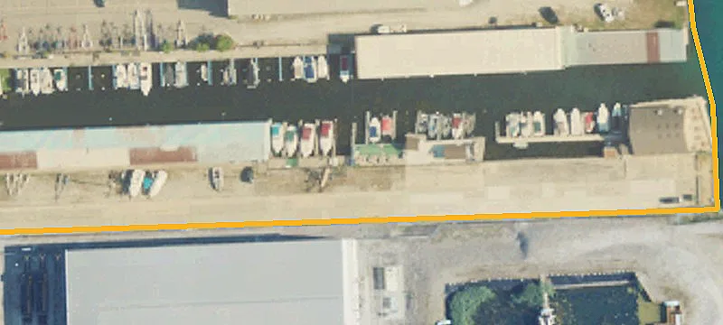 6 Perry Pl