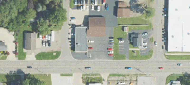 2424 Wildwood Ave