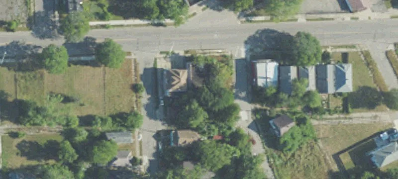 391 Puritan St
