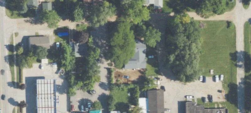 2960 Poplar