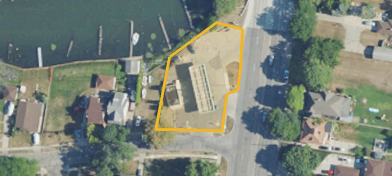 72 Biddle Ave