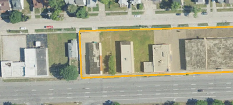 101 Muir Ave