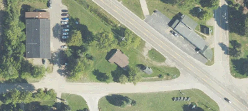 5027 Grand Riv Rd