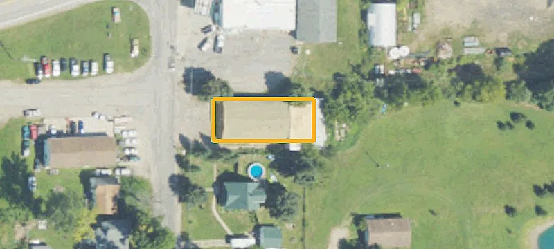 325 Main St