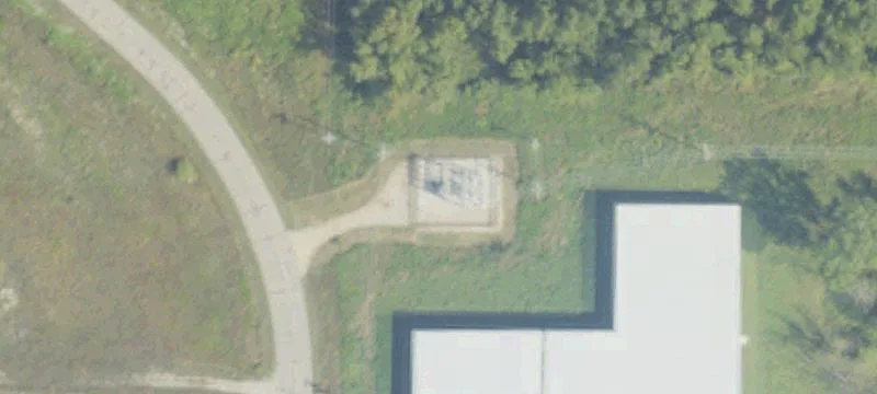 1027 Lincoln Lk