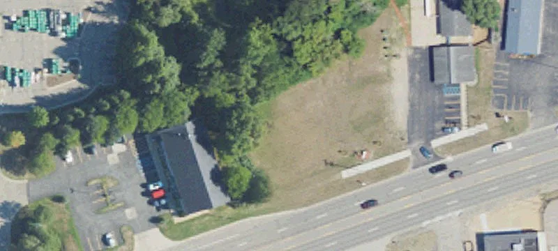 8330 Highland Rd