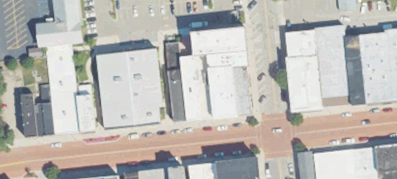 412 Main St