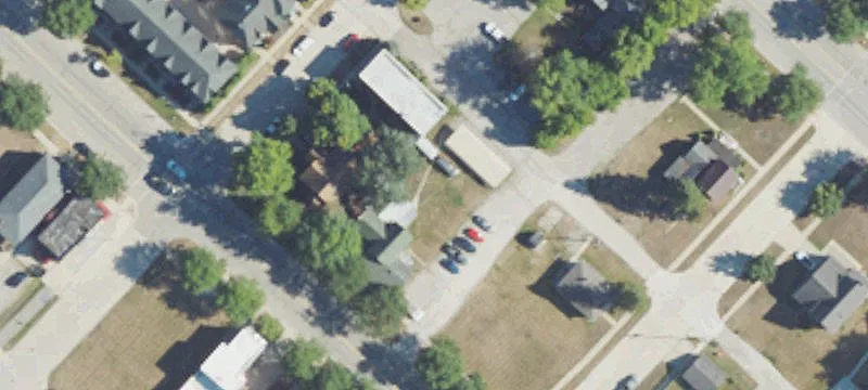 26144 Huron Riv Dr