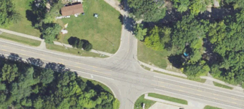 Grand Riv Ave