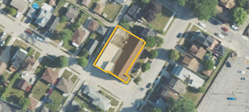 1734 Ft Park Blvd