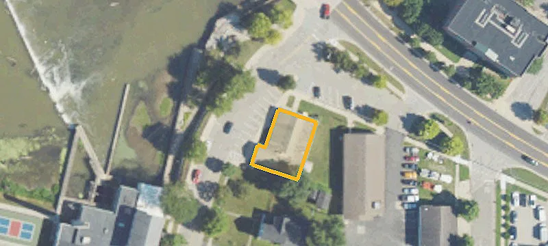 329 Monroe St