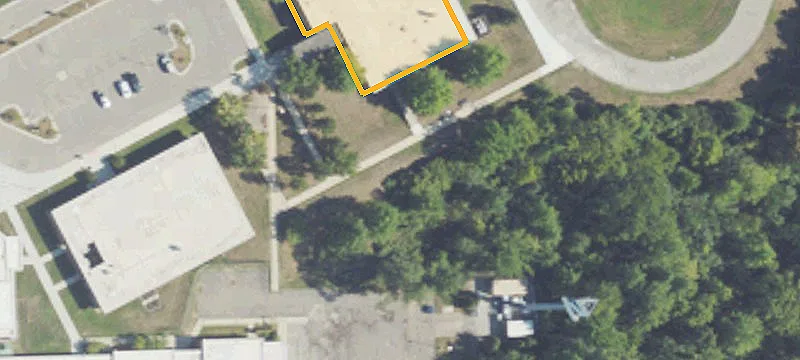 11111 Wayne Rd
