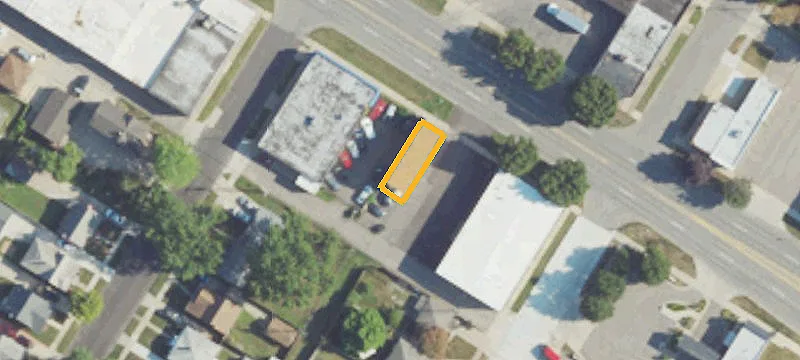 4227 Oakwood Blvd