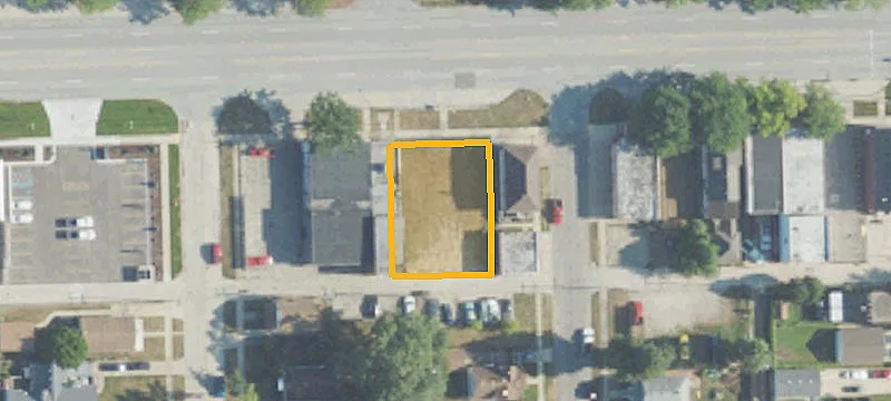 1319 Eureka Rd