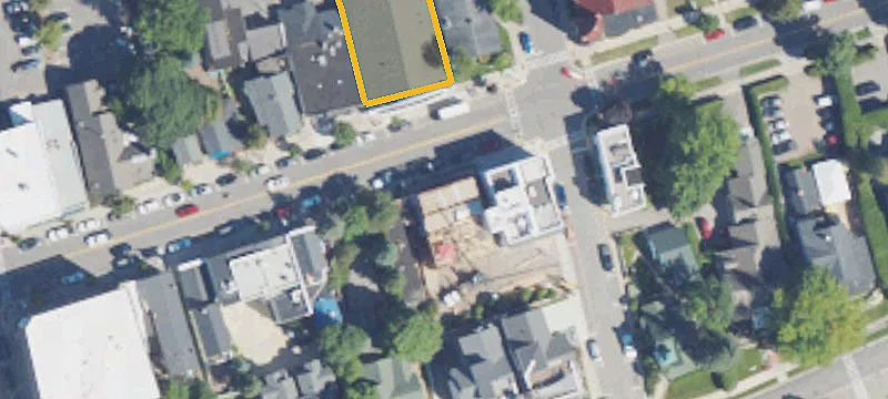 272 Main St