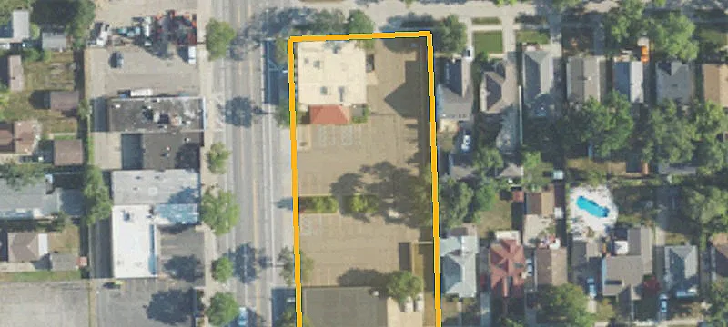 2972 Coolidge Hwy