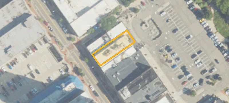 36 Michigan W Ave