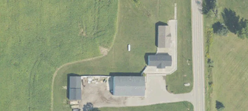 4915 Cemetery Rd