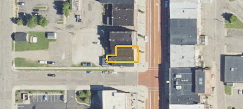 114 Superior St