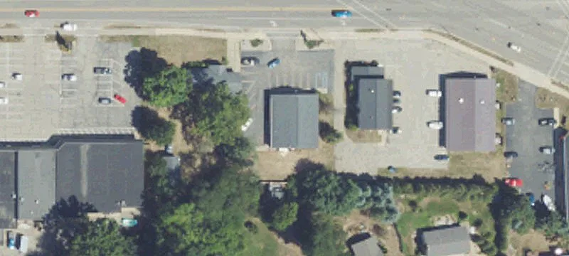 610 Riley St
