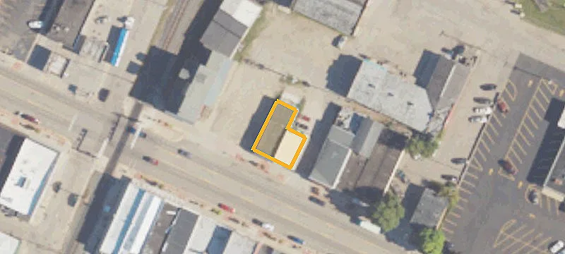 130 Monroe St