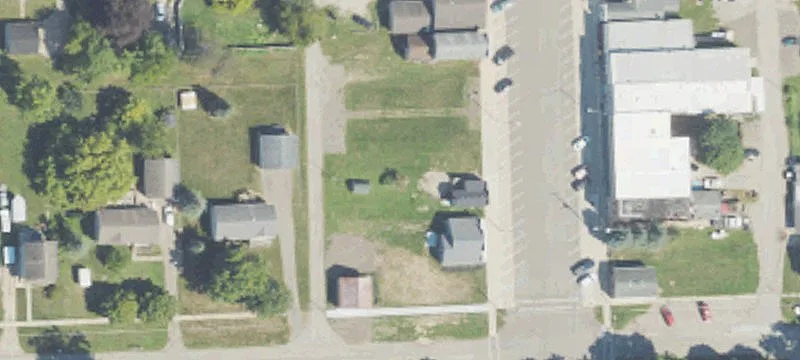 401 Main St