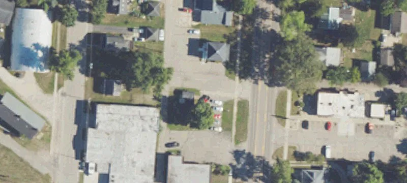 808 Main St