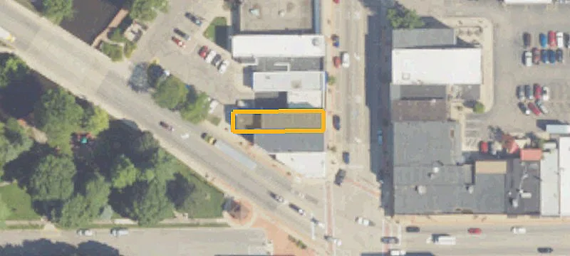 119 Main St