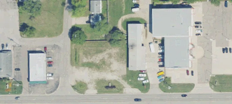 1101 M 21