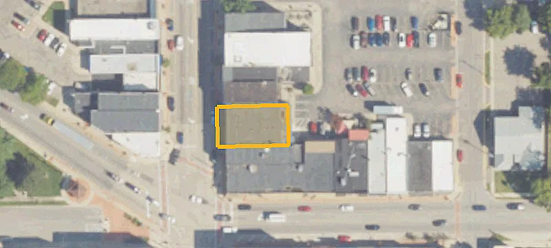 112 Main St