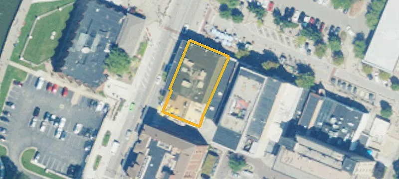 2 Washington Ave