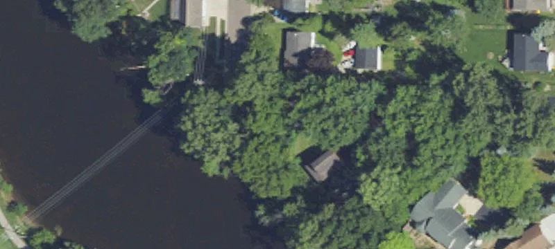 102 Clinton St