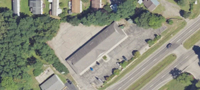 1699 Lansing Rd