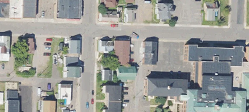 304 Pearl St