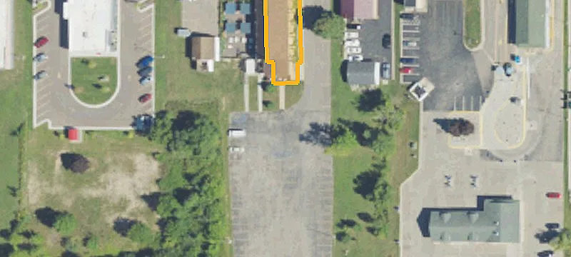902 Saginaw Hwy
