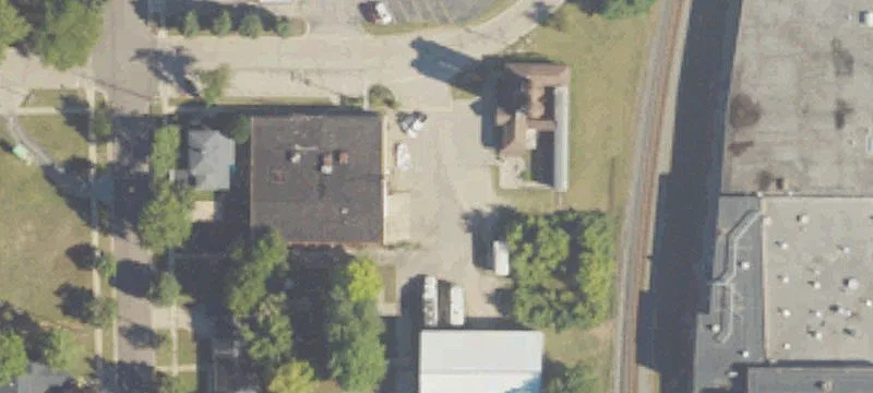 113 Fennville St