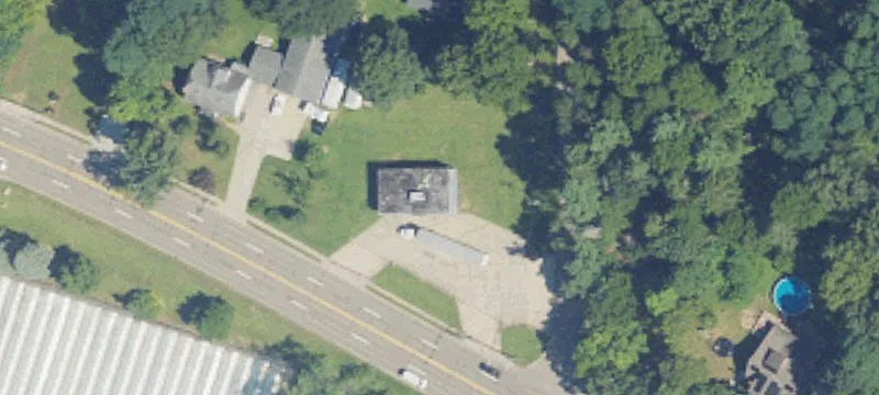 3004 Michigan W Ave