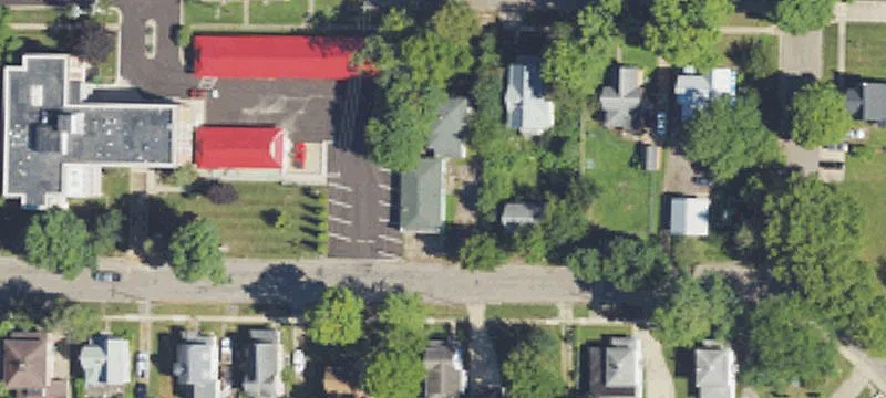 201 Riv St