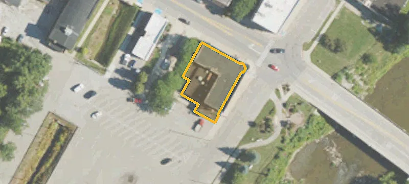 196 Huron Ave