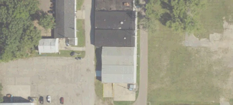 153 Commercial Ave